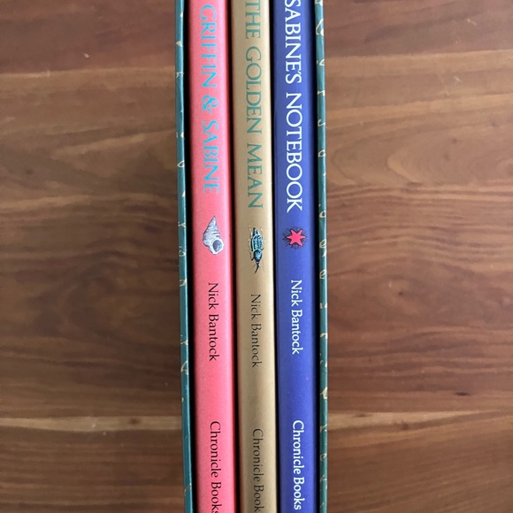 The Griffin and Sabine Trilogy book set - Picture 3 of 11